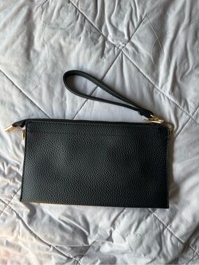 Black Pebbled Wristlet Clutch